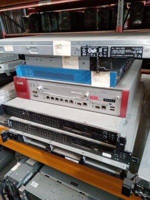 Сервер Proliant DL 180R05 Е5405 (МФ)