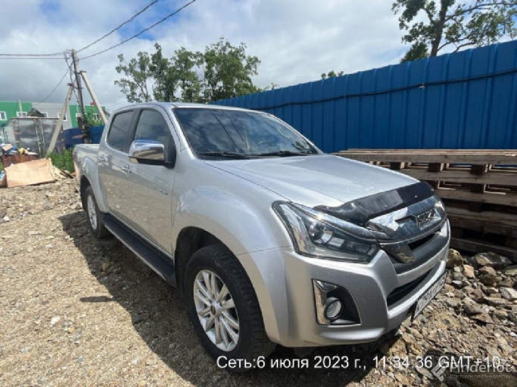 Приобрести ао «сбербанк лизинг» лот № 593. автомобиль - пикап isuzu d-max…  | Москва