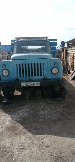 Лот №1 Автомобиль  ГАЗ  52,  год  выпуска:  1986,  шасси  (рама) №0872014,  цвет  кузова голубой.