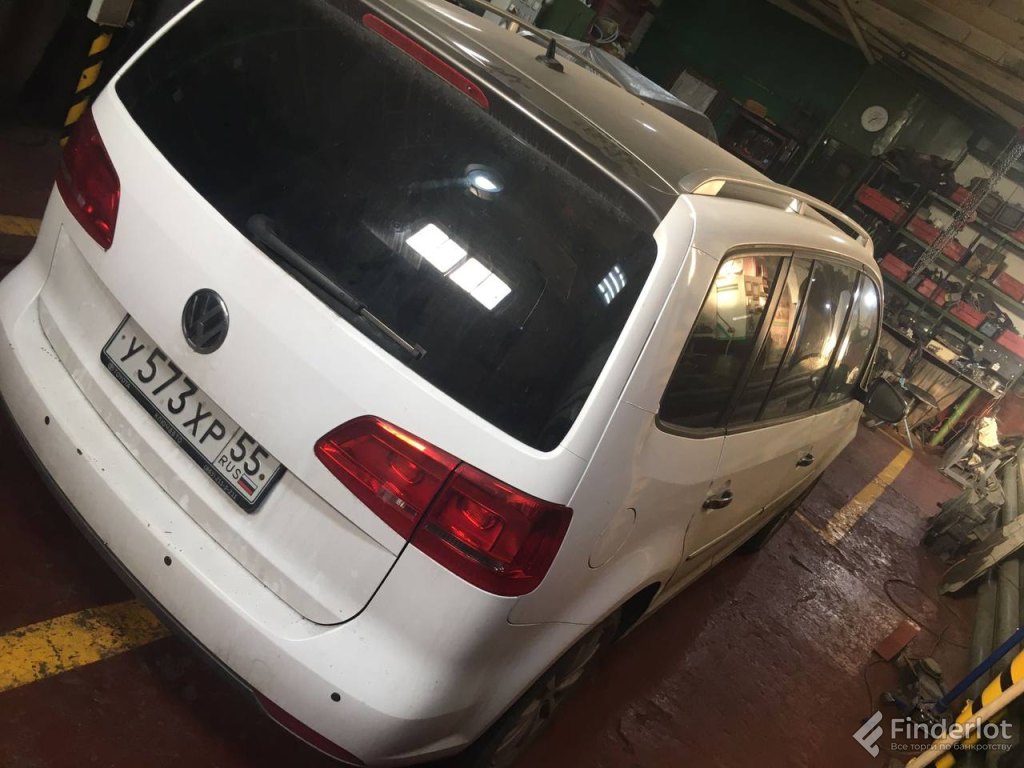 Приобрести volkswagen touran vin wvgzzz1tzbw045672, 2010 г.в. автомобиль… |  Омская область