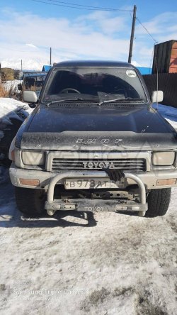 Toyota Hilux Sirf, 1991 года выпуска, ГРЗ В978АТ41, VIN отсутствует, цвет серый, совместна