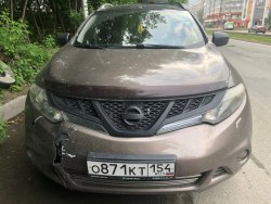 Автомобиль Nissan MURANO 2012 года выпуска