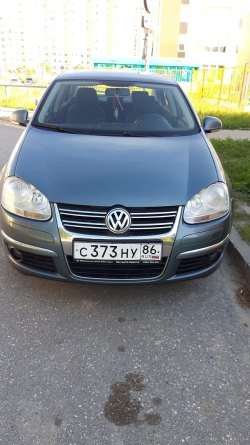 Автомобиль марки VOLKSWAGEN модель Jetta 2009 г.в. VIN-номер XW8ZZZ1KZ9G102814