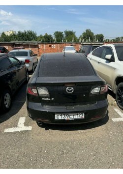 Легковой автомобиль, марка – Mazda 3, год выпуска – 2008г, VIN – JMZBK12F581738858, цвет – черный