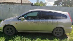 Легковой автомобиль марки "Honda stream" 2001 года выпуска