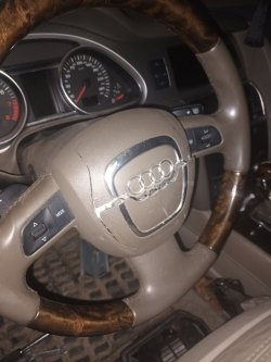 Audi q7, 2007 года выпуска, идентификационный номер (vin) wauzzz4lx7d084396