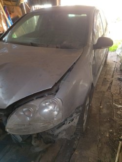 Автомобиль легковой, марка: Volkswagen, модель: Golf, VIN: WVWZZZ1KZ8W294238, гос. рег. номер:…