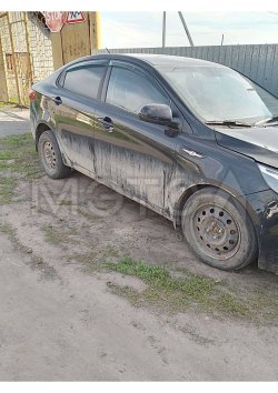 автомобиль Kia Rio