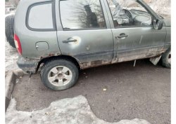 Автомобиль легковой, марка: Chevrolet, модель: Niva, VIN: X9L2123005007402, год изготовления: 2005