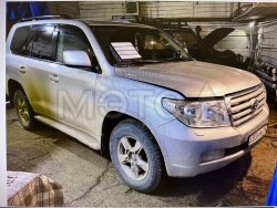 Toyota Land Cruiser 200, 2008 года, 288 лс, 283000 км., АКПП, полный привод 