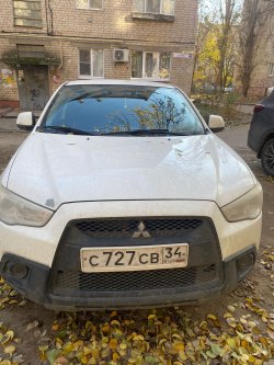 Транспортное средство MITSUBISHI ASX 1.8.