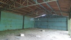 Склады базы стройматериалов 469,7 кв.м, гараж на 5 боксов и земельный участок в Орловской области…