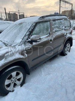 Skoda Yeti, 2011 года, 105,0 л.с., АКПП