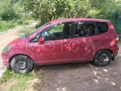 Honda Fit, 2001 года