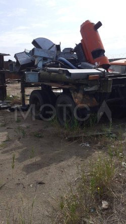 Полуприцеп грузовая цистерна ЧМЗАП-99859