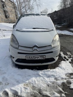 Автомобиль марки CITROEN модель C4 Picasso 2012 г.в. VIN-номер VF7UA5FN8CJ568767
Находится в залоге…
