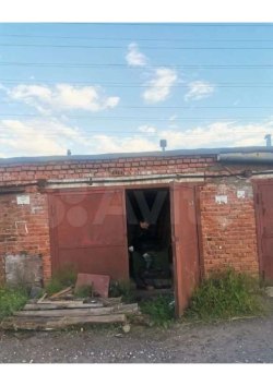 Нежилое помещение (гараж)