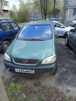 Opel Zafira 2000 г. 116,0 л.с.