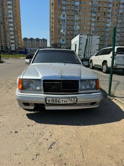 Легковой автомобиль, марка: Мерседес, модель: Бенц 300Е