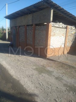 Здание 29,6 кв.м. и земельный участок 60 кв.м. в Ростовской обл.