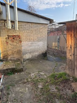 Жилой дом, площадью 68,7 кв.м и земельный участок площадью 1175 кв м, по адресу: Россия…