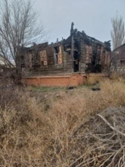 Здание и земельный участок под ним