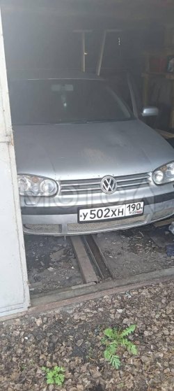 Volkswagen Golf, 2003 года, 102 лс, 150000 км, АКПП