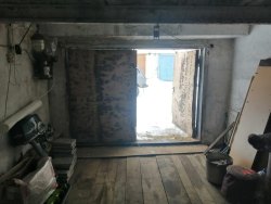 Нежилое помещение, площадь: 26,7 кв.м., кадастровый номер: 66:15:0000000:1974 и земельный участок…