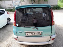 Автомобиль Toyota Funcargo, 2002 года выпуска, цвет голубой