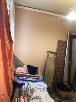 1/4 доля в праве на жилое помещение, площадь: 37 кв.м, адрес (местонахождение):…