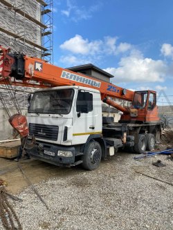 Специальный автокран-МАЗ 6501В9-8420-000, 2014 года
