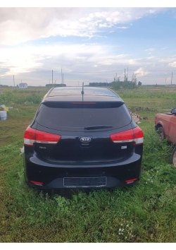 Легковой автомобиль