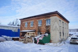 Здание 254,2 кв.м, гараж 64,1 кв.м. и земельный участок 1676 кв.м. в Туле 