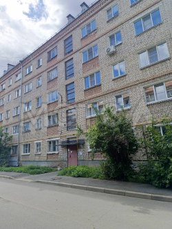 12/100 доли квартиры в Ярославской обл.