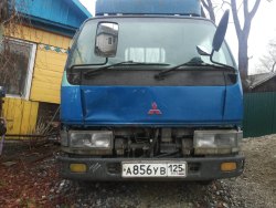 Грузовой-бортовой автомобиль, марка: Mitsubishi модель: Canter, год изготовления: 2002 г.в.
