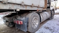 Полуприцеп с бортовой платформой Fuji, 1987 года