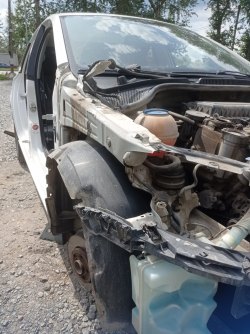 автомобиль марки VOLKSWAGEN Polo, 2011 года выпуска, VIN: XW8ZZZ61ZCG032655