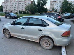 VOLKSWAGEN POLO, 2011 года выпуска, VIN: XW8ZZZ61ZBG011254 (залог АО «Авто Финанс Банк»)