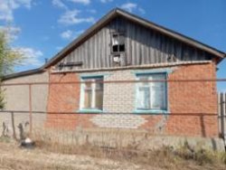 1/4 доля в праве на жилое здание, площадь: 61,9 кв.м., кадастровый номер: 64:18:070201:170 и 1/4…