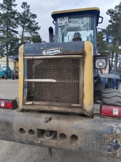 Самоходная машина погрузчик FL935E