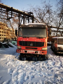 Грузовой самосвал марки НОWО ZZ3327N3847С, VIN: LZZ5ЕМNDХВА591817, Цвет: КРАСНЫЙ, Номер кузова…