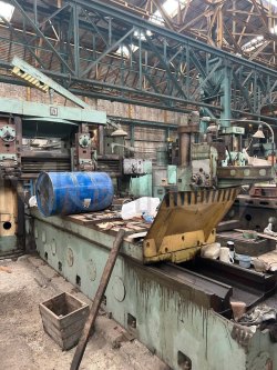 Станок продольно-строгальный 7А 210