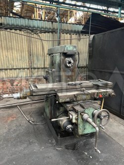 Станок вертикально-фрезерный 6С12