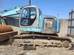 экскаватор KOBELCO SK200SR-1S, 2006 г.в., зав. № (рамы): YB04-02449, док-ты(СОМ,ПСМ: в наличии