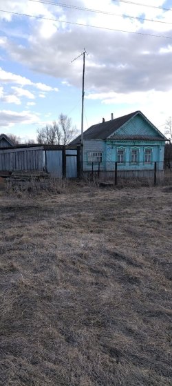 1/4 доля в праве на жилое здание,
площадь: 36,1 кв.м., кадастровый номер:
73:14:051302:1215 и 1/4…