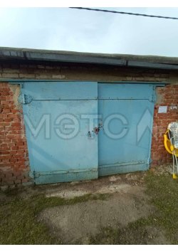 Гараж 31,9 кв.м. и земельный участок 36,6 кв.м. в Тамбове