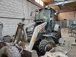 Экскаватор-погрузчик TLB 825-RM , 2019 года