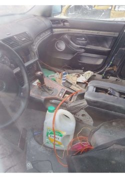 Автомобиль легковой, марка: BMW,
модель: 528IA, VIN:
WBADD61020BR22195, гос. рег. номер:
Н697АТ197…