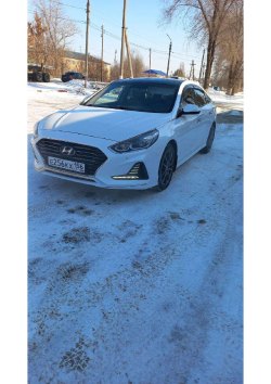 Автомобиль марки HYUNDAI модель
SONATA 2017 г.в. VIN номер
KMHE341FBJA392141