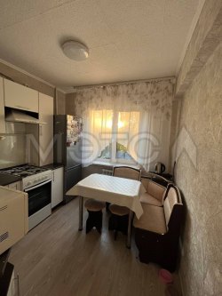 1/2 доля квартиры в Омске